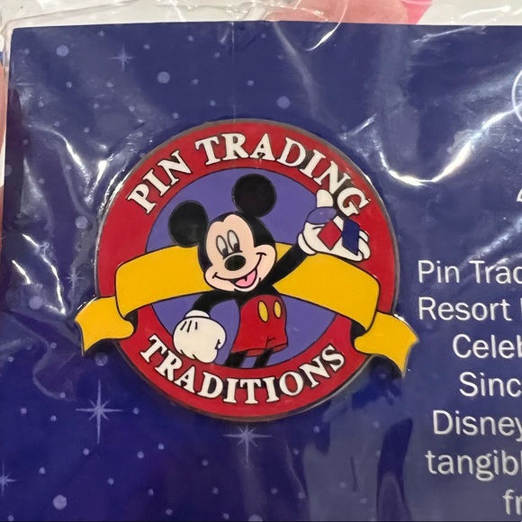 Disney Pin 2007 Pin Trading Traditions Mickey Mouse - Picture 2 of 4
